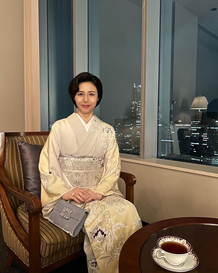 松嶋菜菜子和服