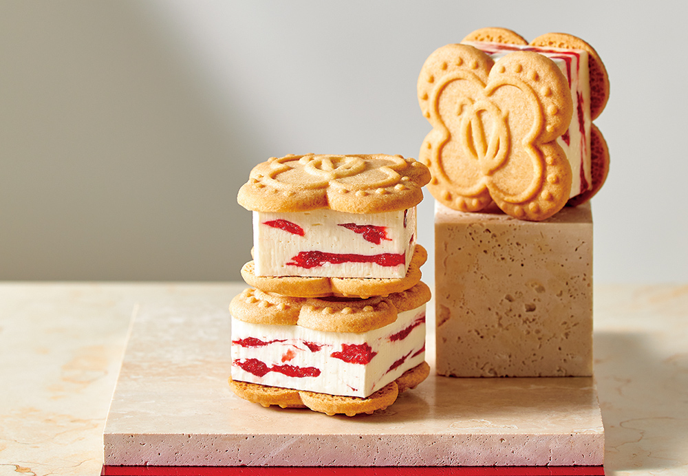 極厚草莓奶油夾心