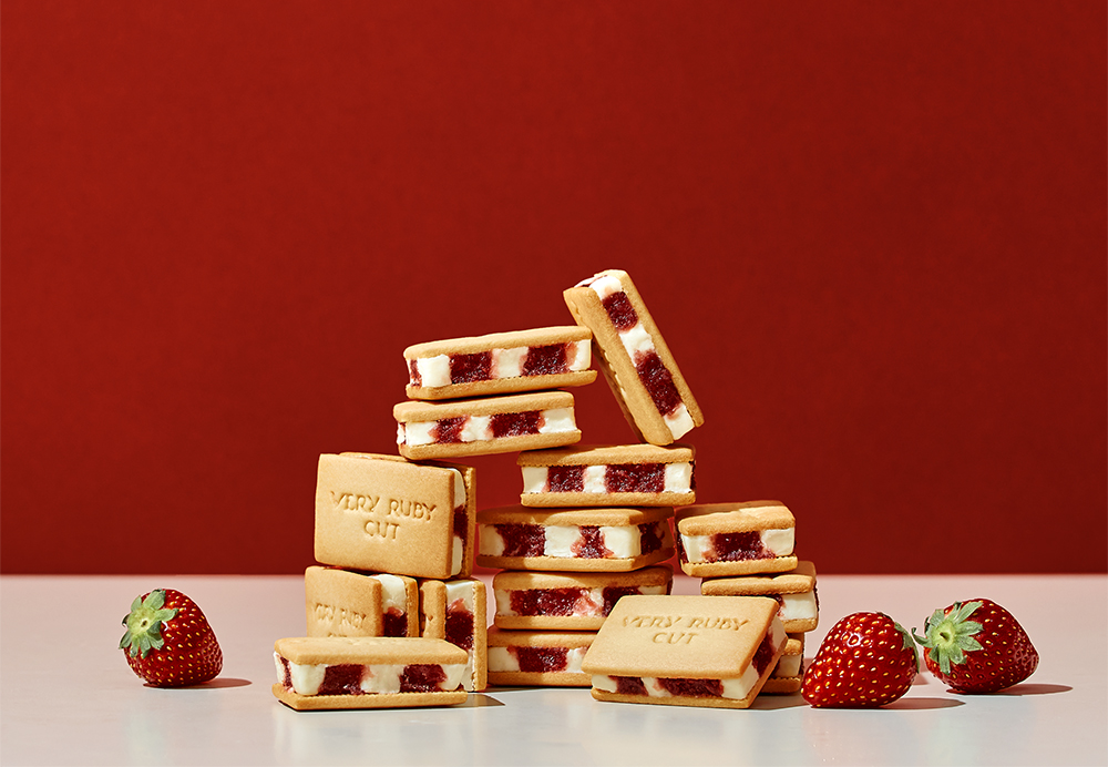 草莓牛奶夾心餅