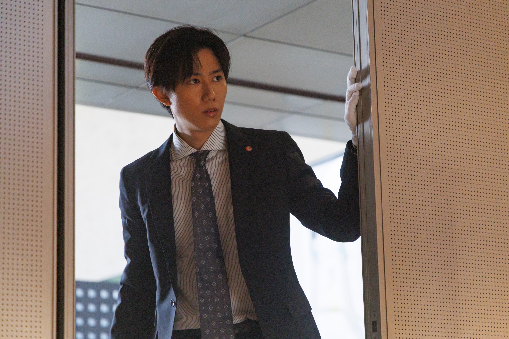 《GO HOME～警視廳身分不明者諮詢室～》