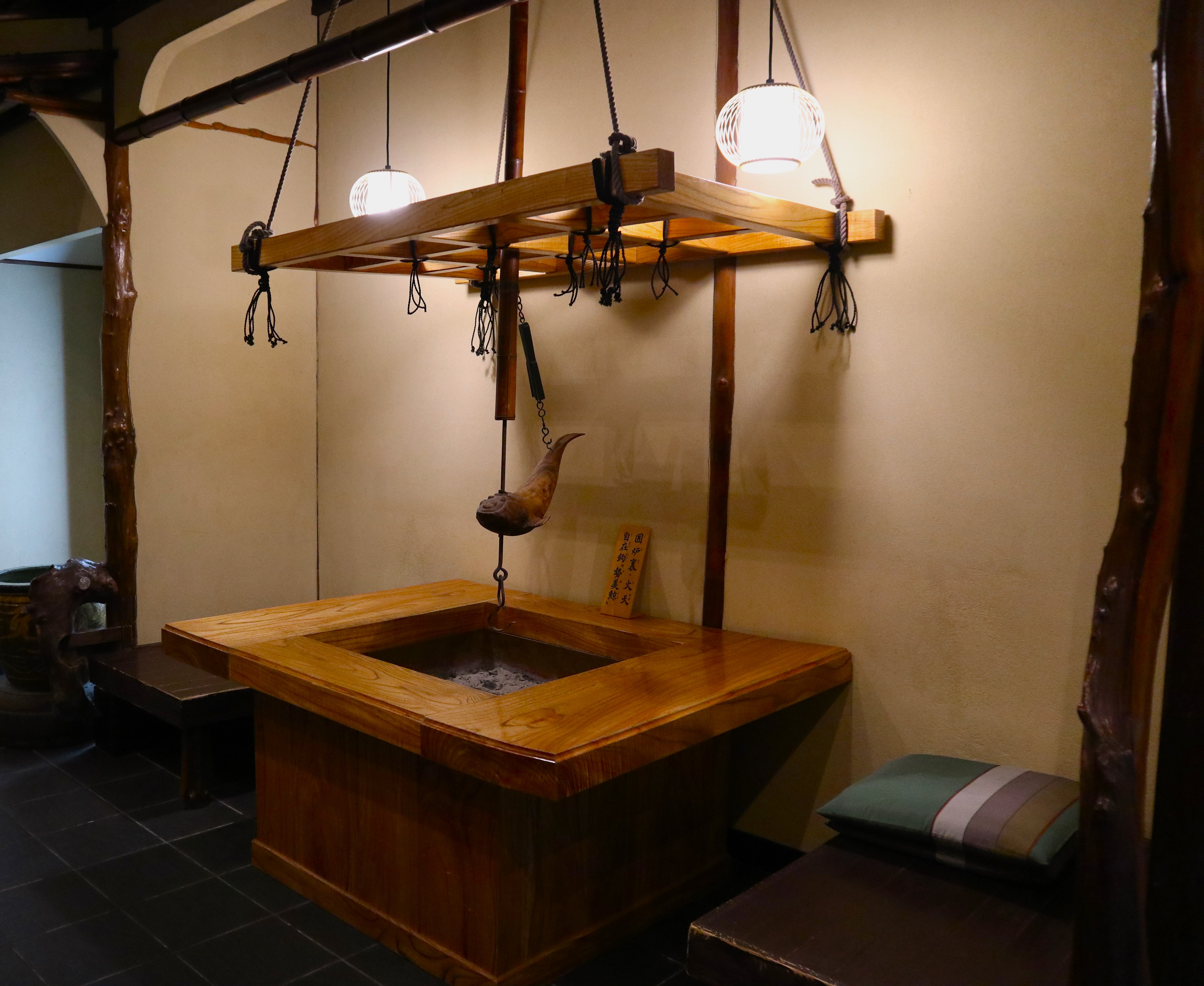 吉宗茶碗蒸_長崎_濱町本店_一樓端爐燒樣式座位