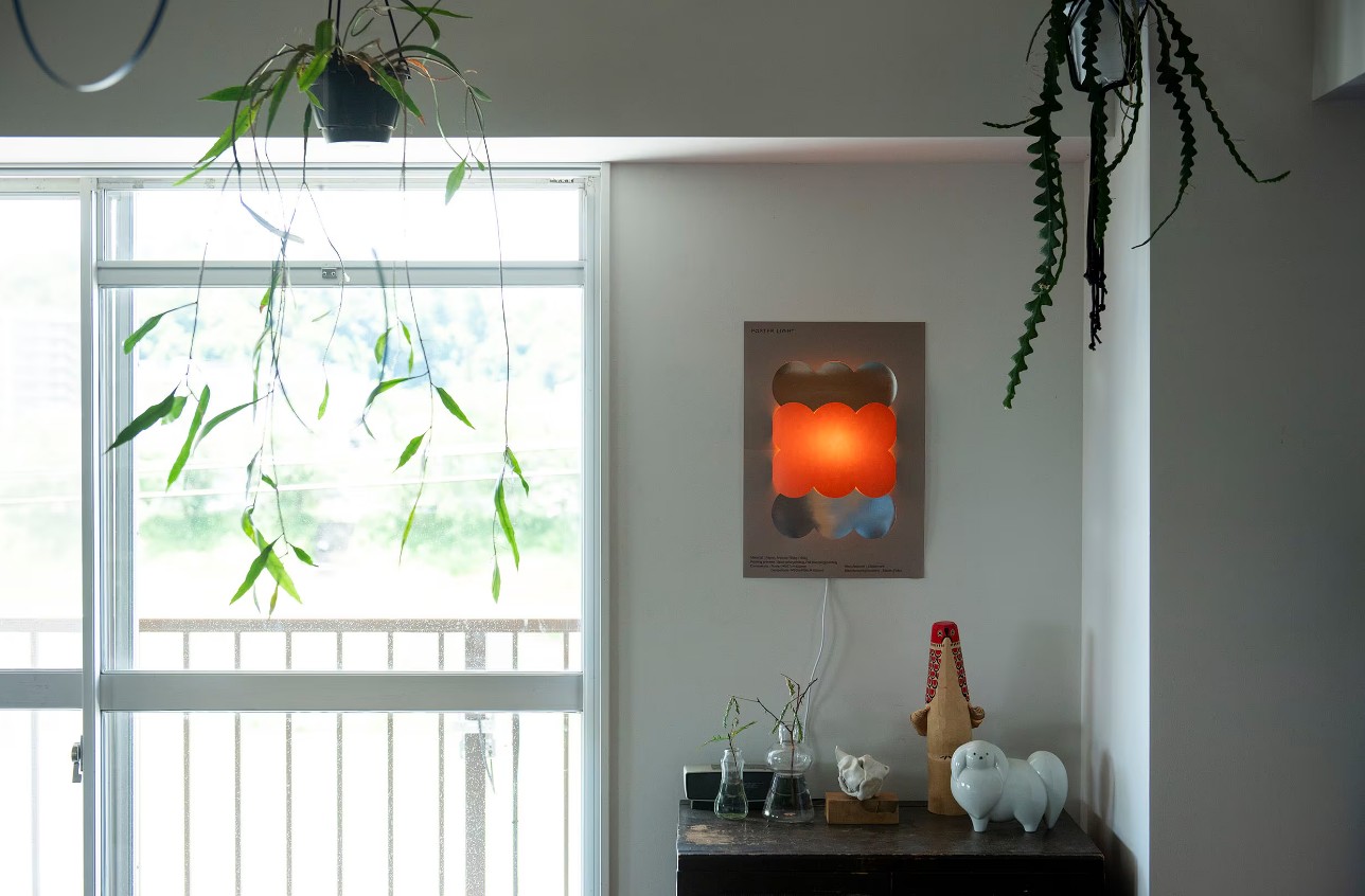 POSTER LIGHT_由印刷公司開發的商品_mirror illume