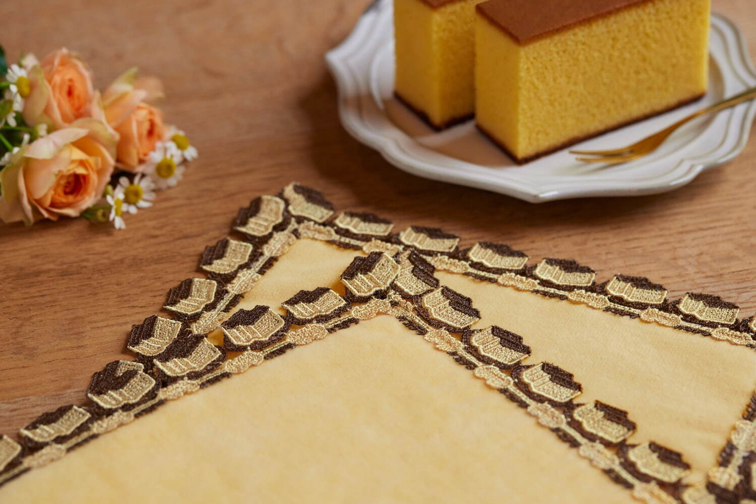 福砂屋 × 近澤蕾絲店_長崎蛋糕蕾絲手帕