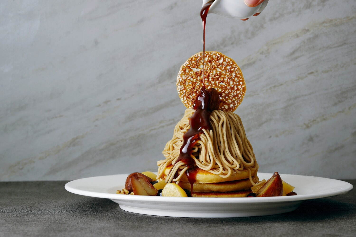 2024年10月_美麗甜點_THE STRINGS 表參道_月見蒙布朗鬆餅_お月見モンブランパンケーキ