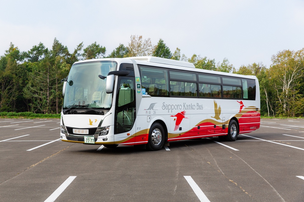 二世谷_新雪谷_直達接駁巴士外觀