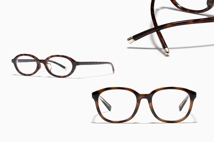 以人氣框型為延伸，走經典路線的時尚百搭CORE系列，鏡腳尾端藏有巧思。