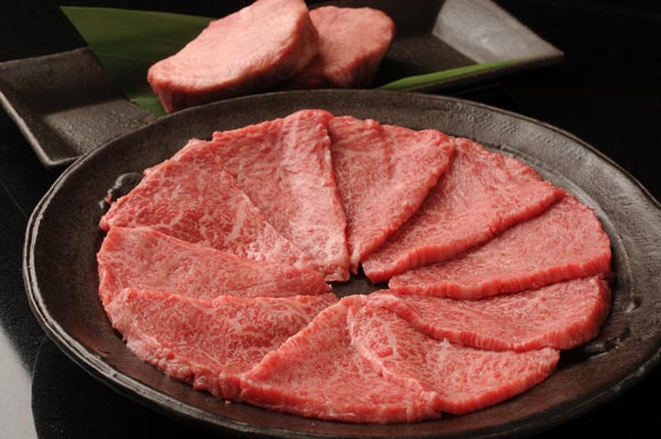 いのうえトモ三角