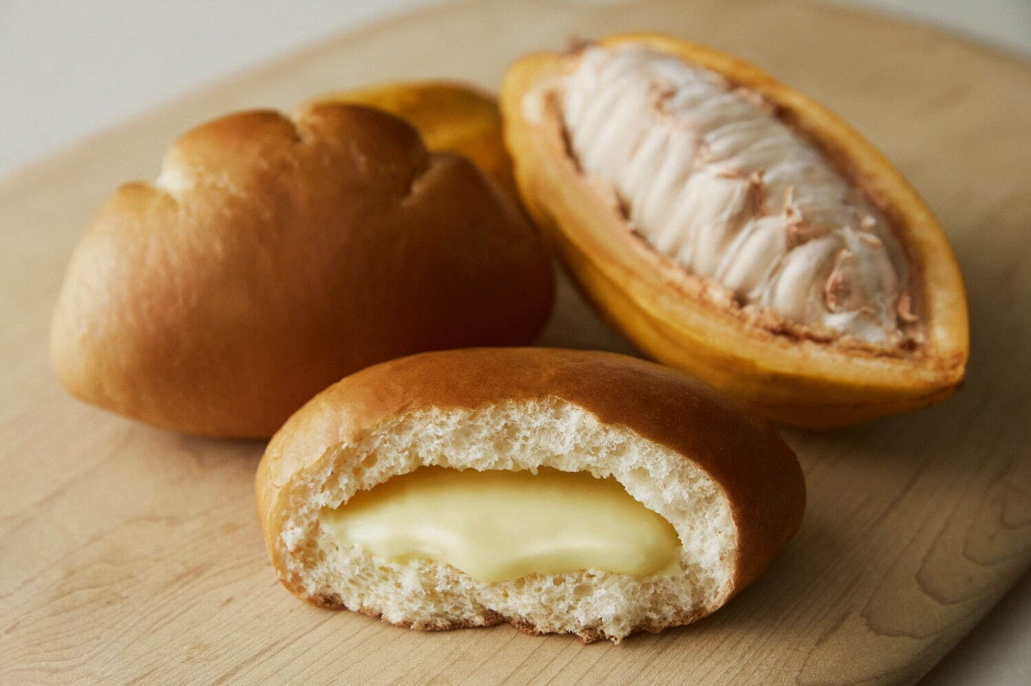 GODIVA Bakery 熱賣定番商品_可可果實奶油麵包