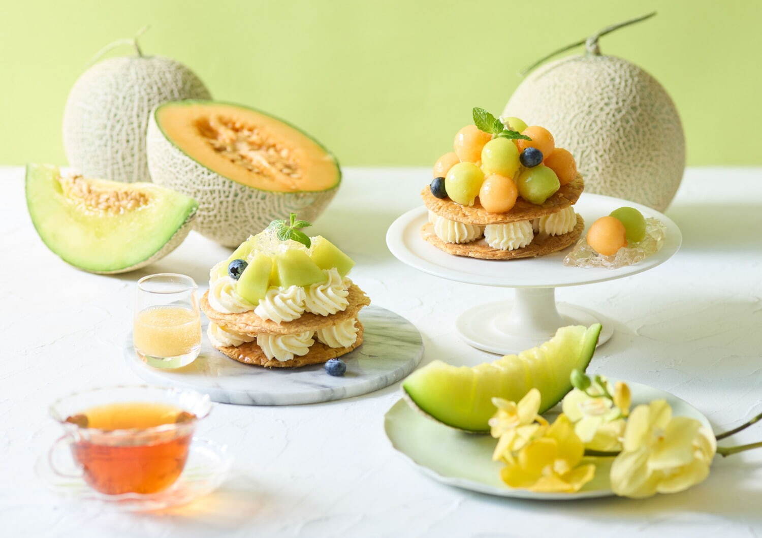 2025年5月_美麗甜點_Afternoon Tea TEAROOM_ダブルメロンと瀬戸内レモンクリームのミルフィーユ