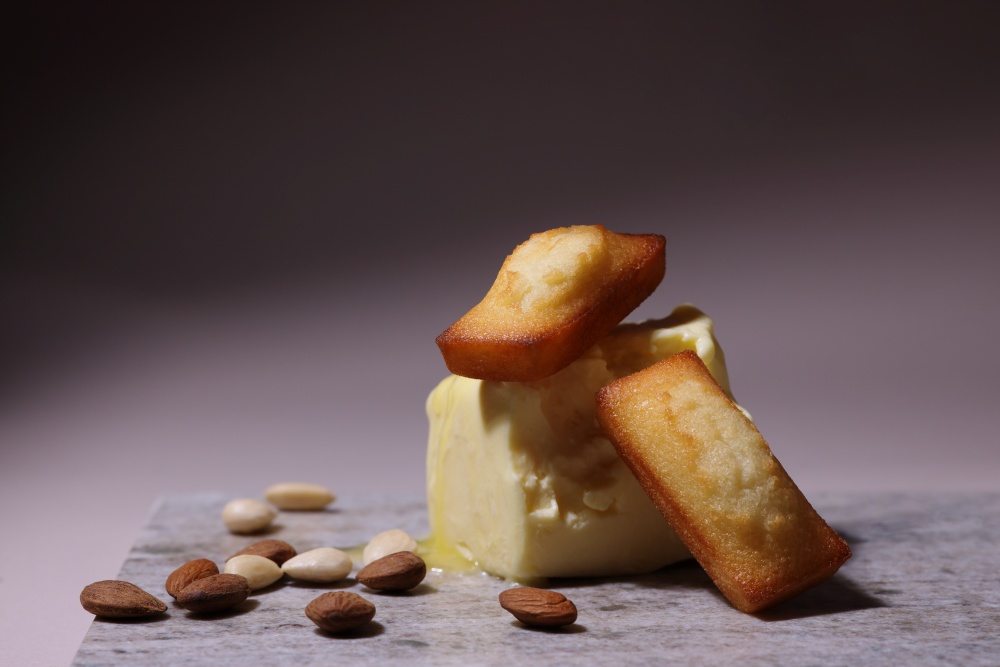 三根蠟燭「費南雪」