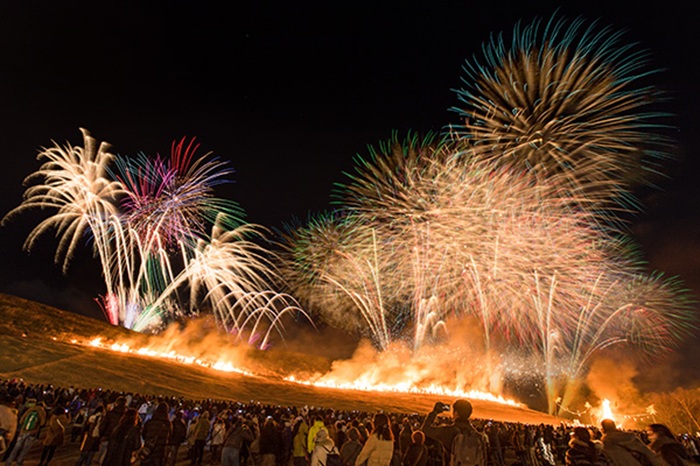 奈良 若草山燒山祭