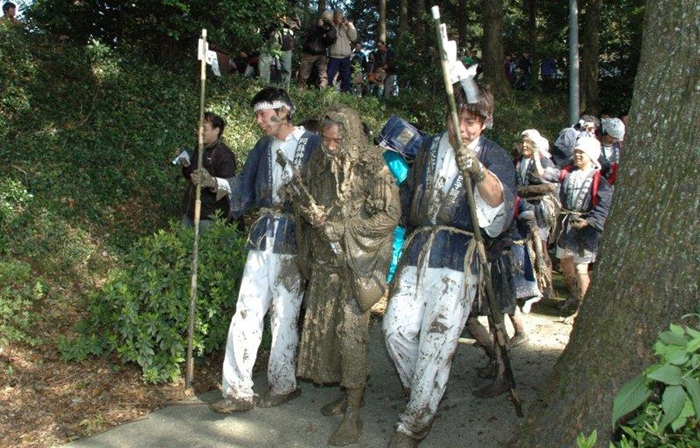 泥打祭り