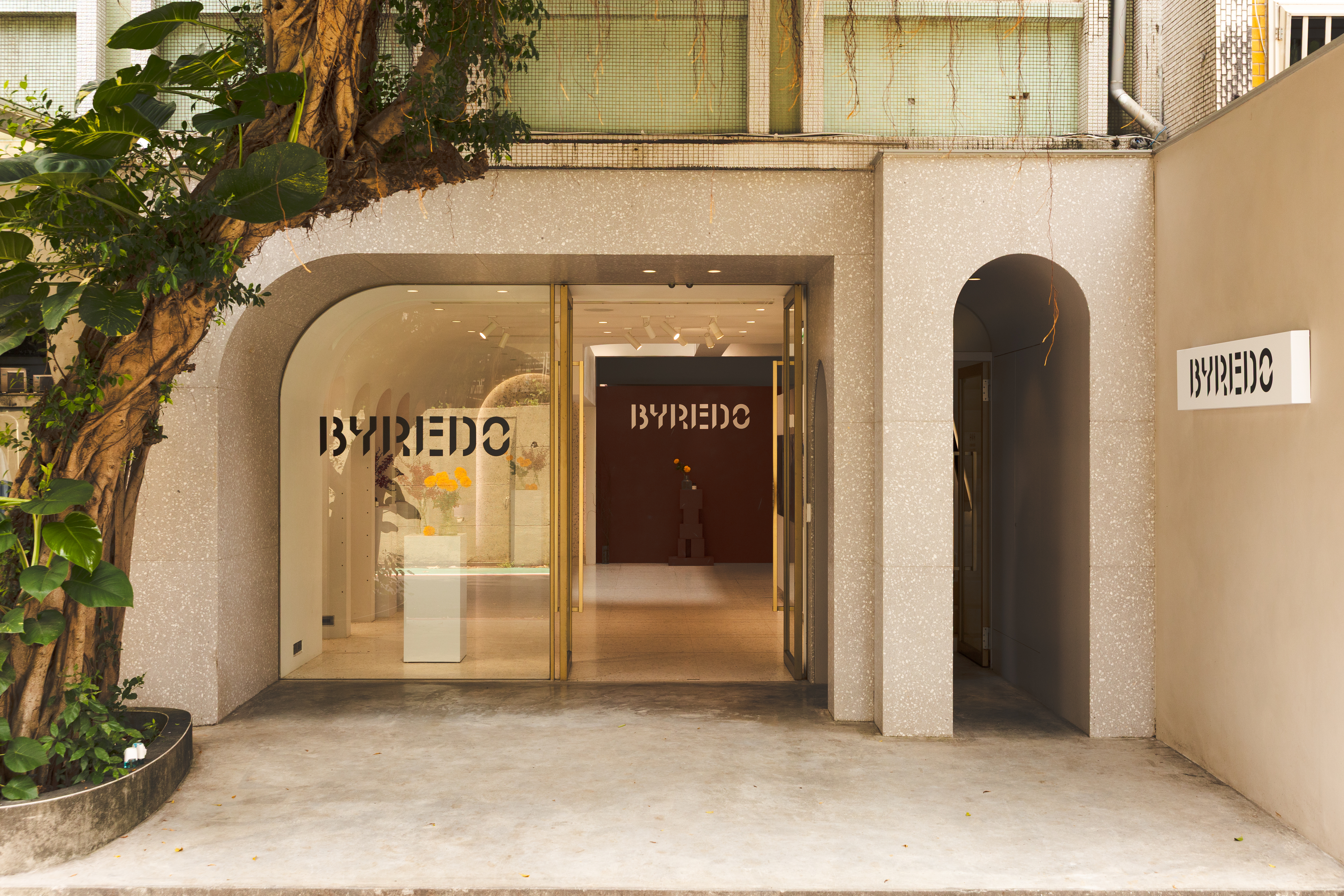 BYREDO熱帶爵士攝影暨香氛特展