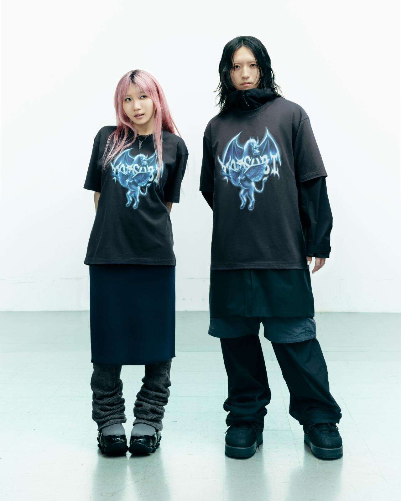 「YOASOBI UT」メンズ Tシャツ 1,990円