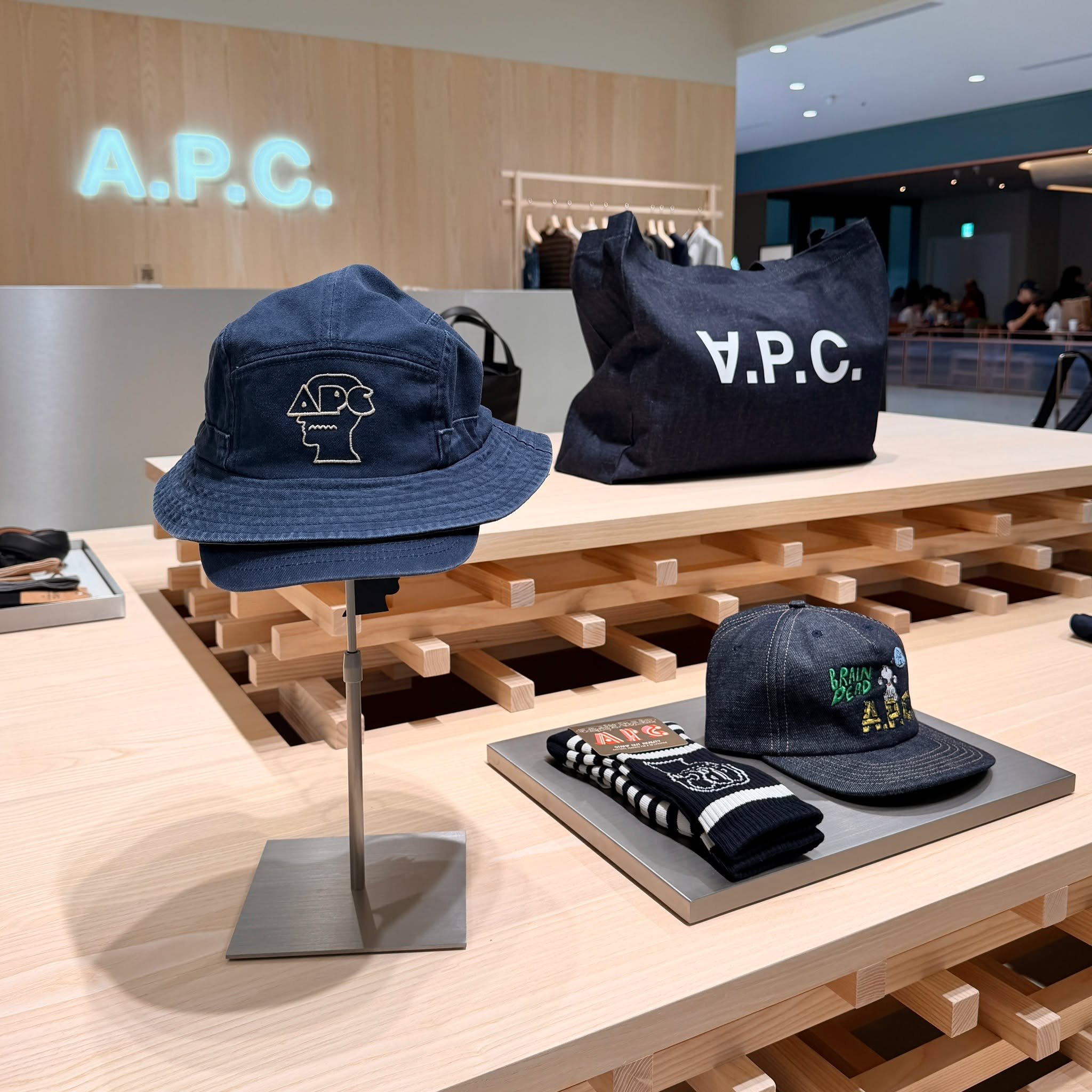 A.P.C. 台中洲際-A.P.C. x Brain Dead聯名系列